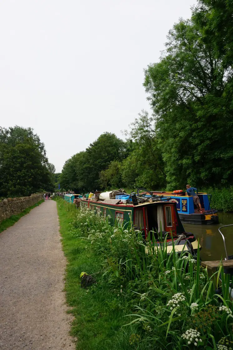 Bradford-on-Avon canal path with canal boats