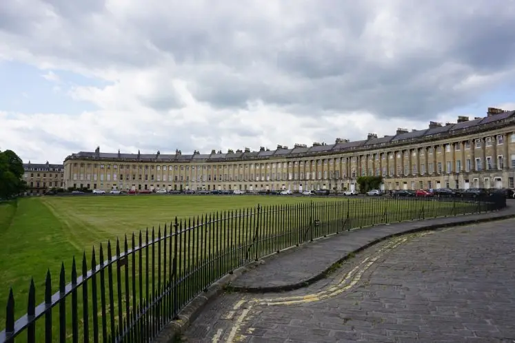 The crescent-shaped building of Bath's Royal Crescent